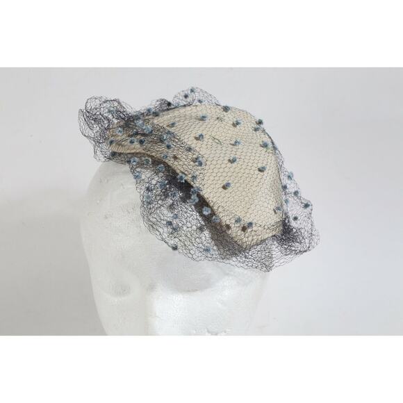 Vintage Buttercream Mesh Tulle Round Hat Elegant Unique Rare Ladies Fashion